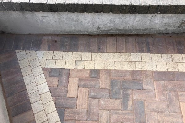Laying Block Paving in Cainscross