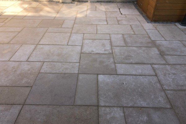 Laying Patio Slabbing in Frampton Cotterell